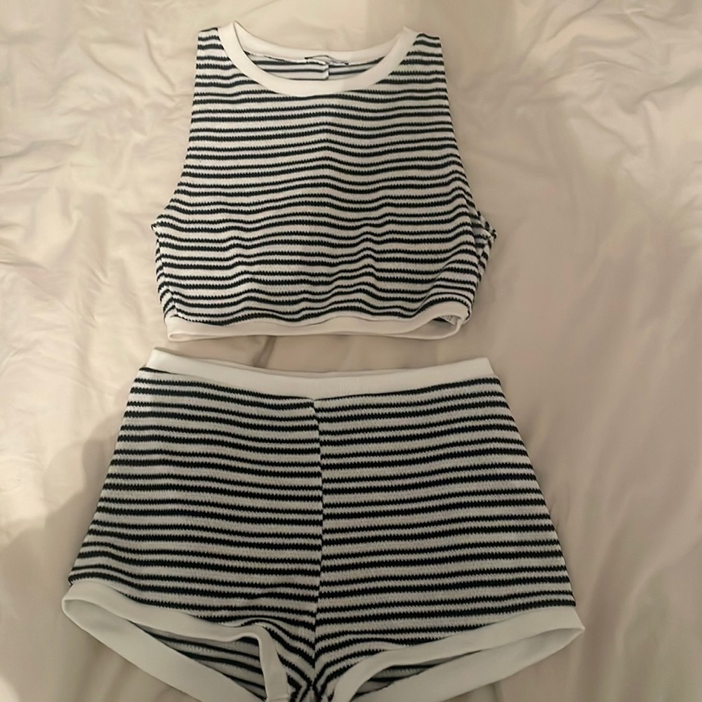 ZARA SWEATER MATCHING SET